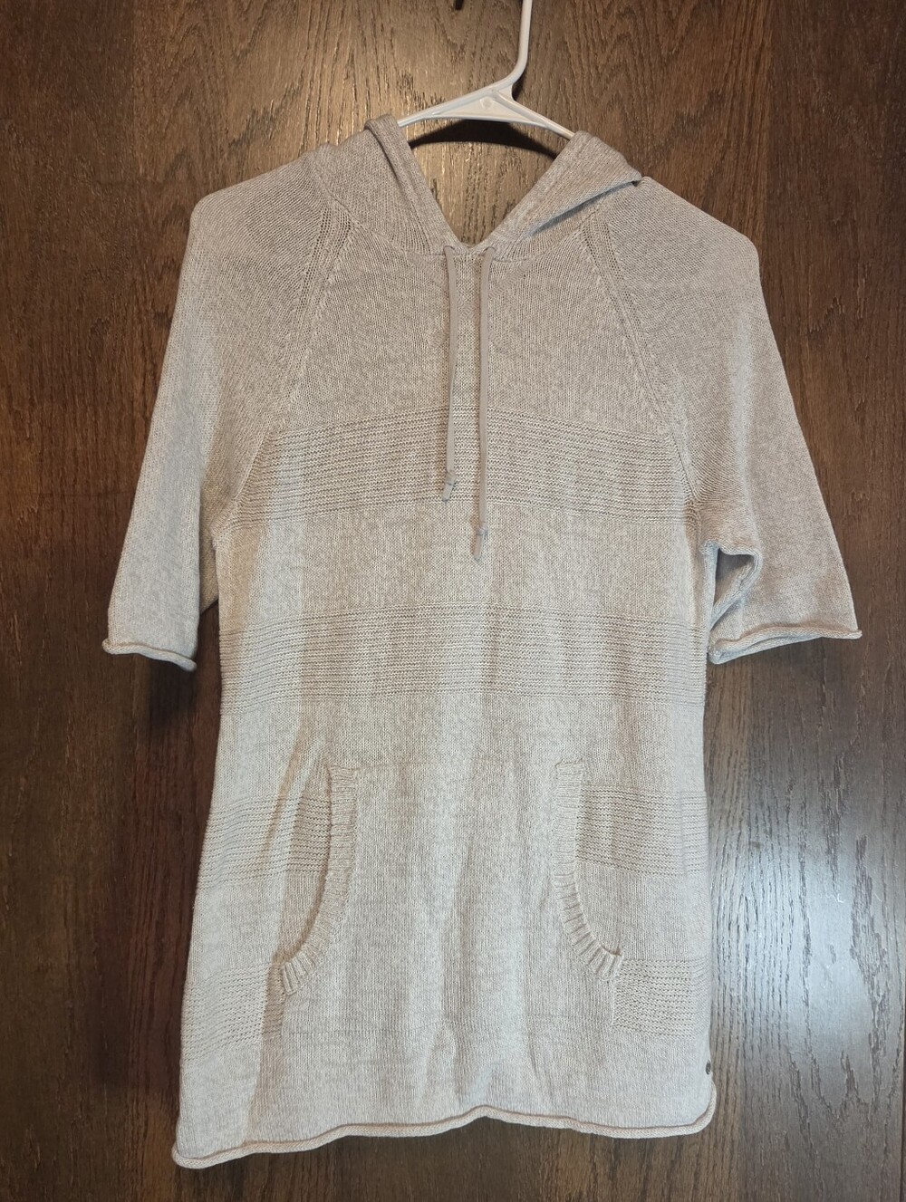 Eddie Bauer Light Gray Hooded Short-Sleeve Knit Shirt